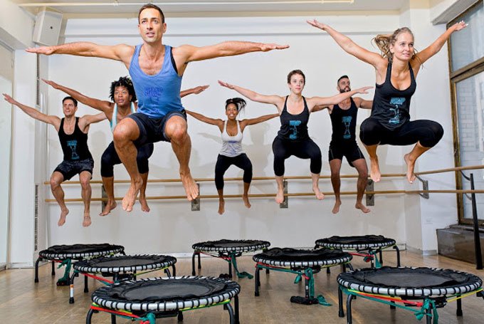 10 disciplinas fitness en el gimnasio de bajo impacto