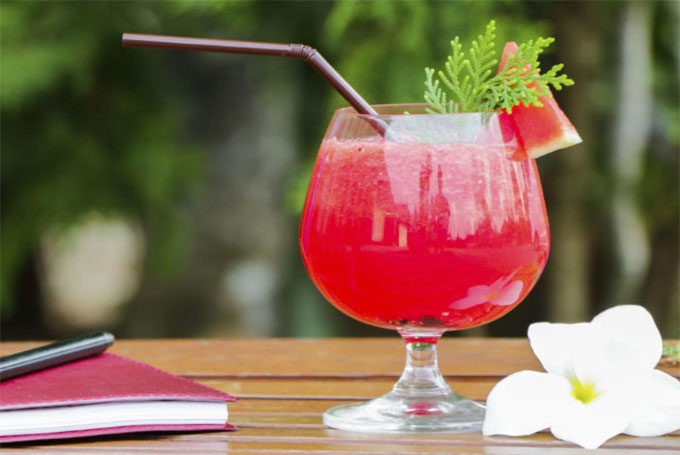 Como preparar 5 cócteles sin alcohol refrescantes y saludables