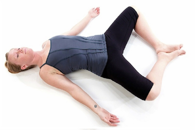 20 posturas de yoga para desarrollar fortaleza física y espiritual.