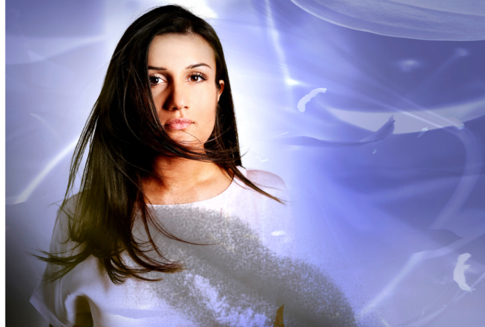 claudia campagnol portada Claudia Campagnol, Cruzando un puente invisible entre el Jazz y el Dance Pop